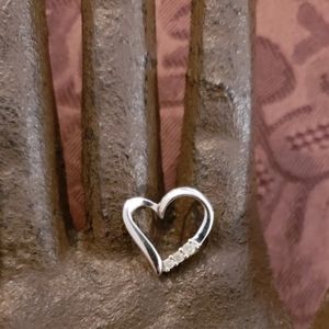 COPY - 14K White Gold heart w/Diamonds under quarter nwot .9 grams
